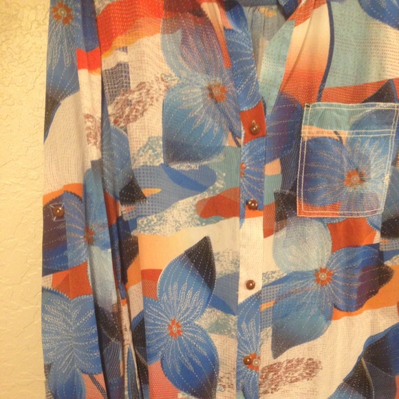 DVF silk blouse multi color EUC size L - Picture 3 of 6